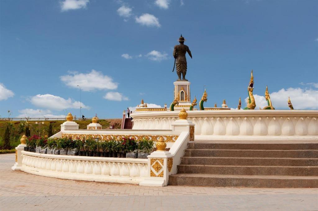 Leuxay Hotel Wientian Zewnętrze zdjęcie