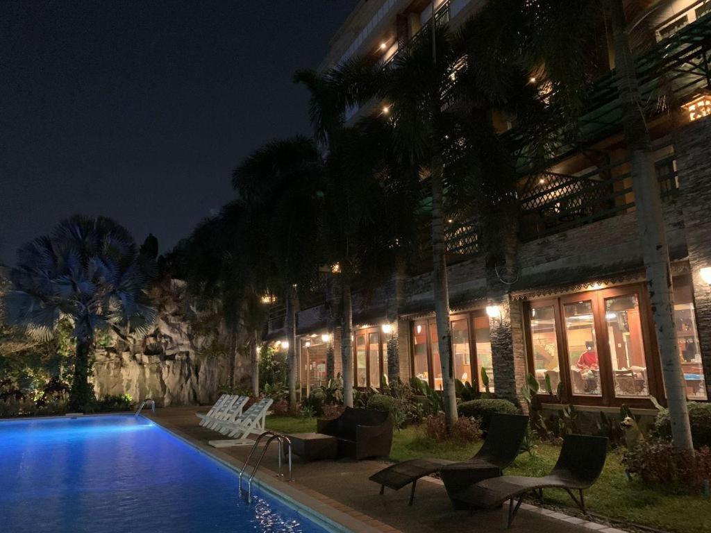 Leuxay Hotel Wientian Zewnętrze zdjęcie
