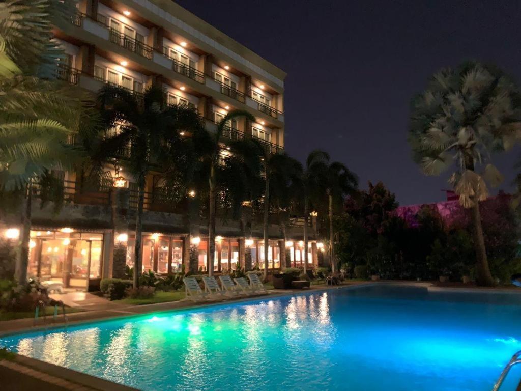 Leuxay Hotel Wientian Zewnętrze zdjęcie